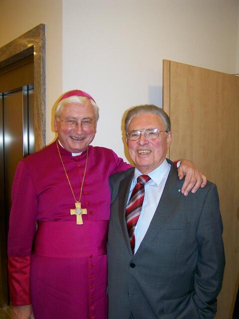 Bischof Mixa mit Alt-OB Alfred Böswald