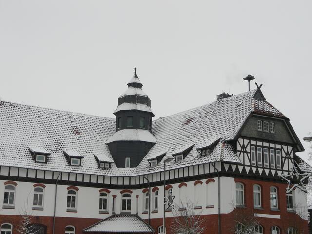 Grundschule in  Großburgwedel - Aufgenommen am 30.12.2009