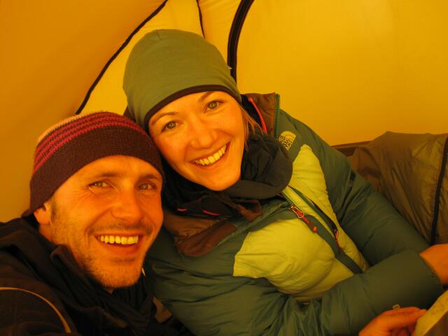 Andi und Mulle im Zelt