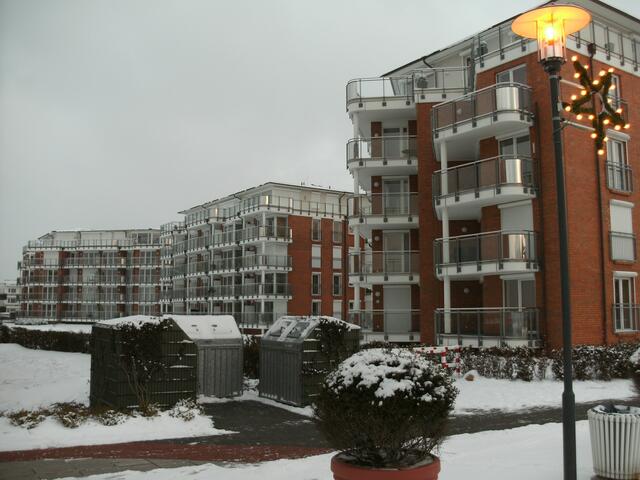 Apartmenthäuser direkt hinterm Deich