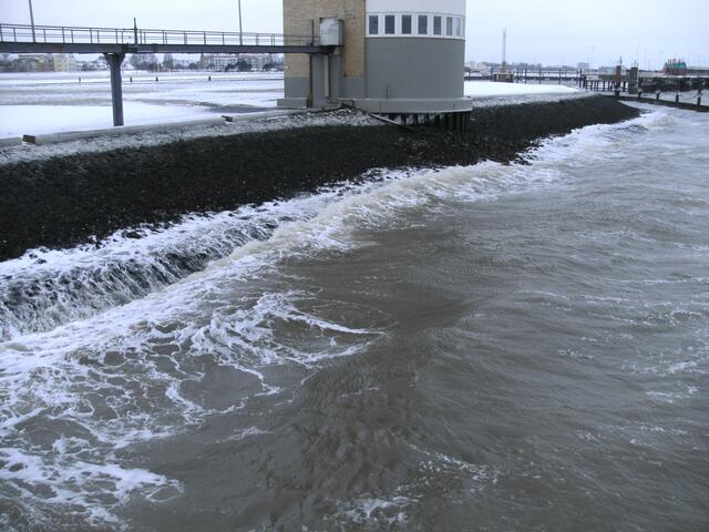 Im Hafen von Cuxhaven