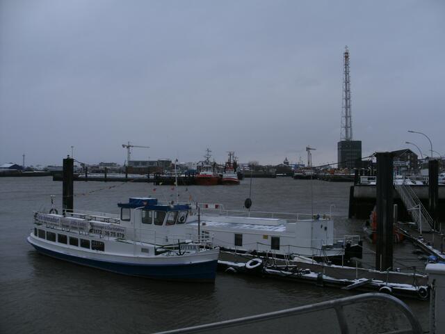 Im Hafen von Cuxhaven