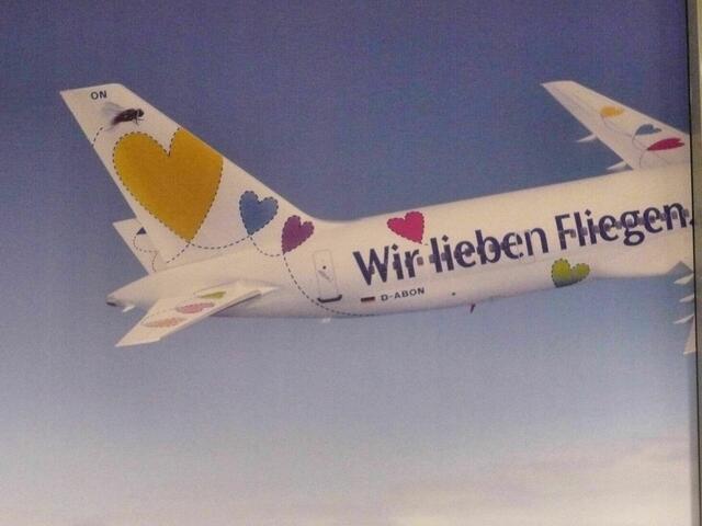Man beachte die FLIEGE am Heck ;-)