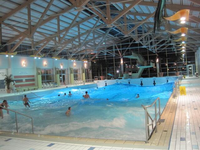 Wellenbad in Aktion