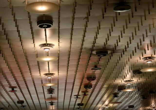 Decke im Flughafen Hannover