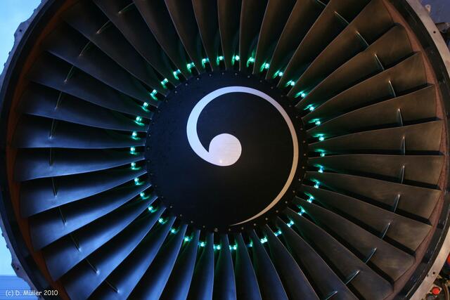 Ein Mantelstromtriebwerk.