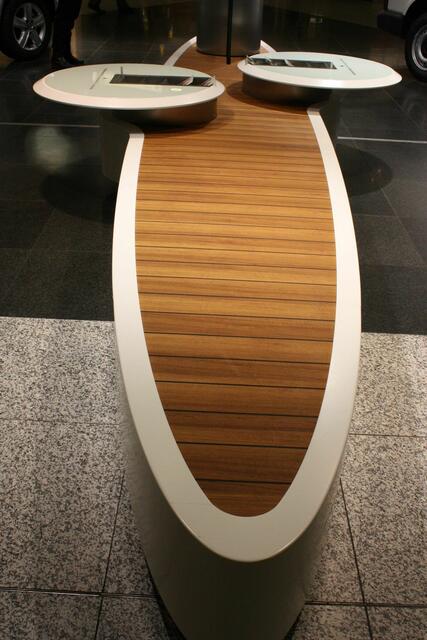 OK, nicht alle, dieses Sitzmöbel ist etwas anders ...