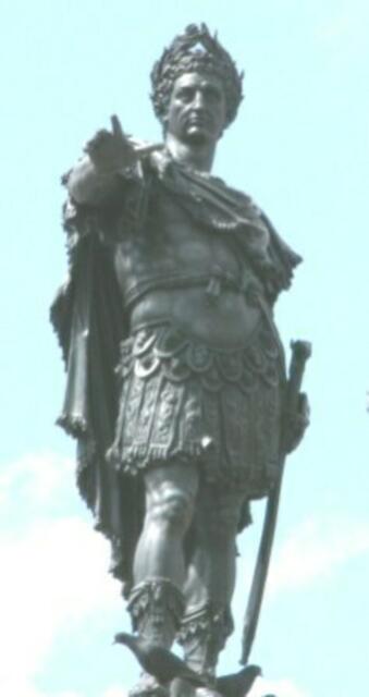 Augsburg - Statue des kaiser Octavian (Augustus)