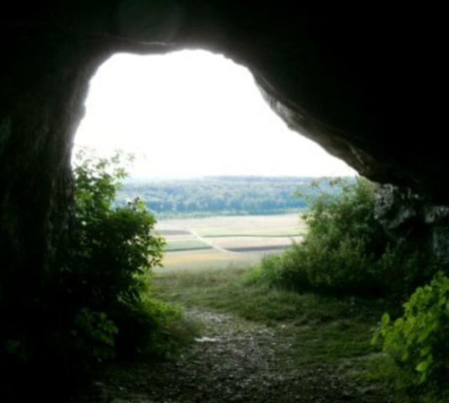 Ofnet-Höhlen / Nördlingen - Donau-Ries