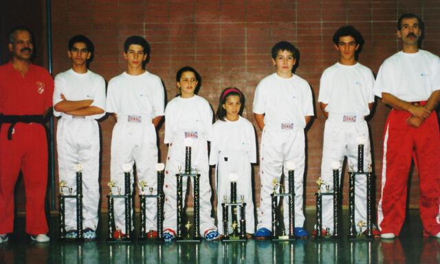 Ali mit seiner erfolgreichen Mannschaft bei der EM (links Yusuf S.)