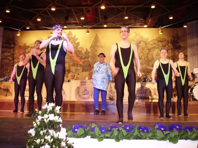 Tanz des Schnauzerballetts