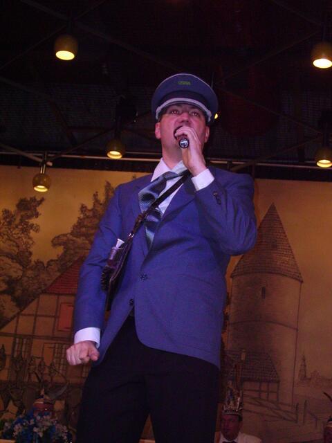 Rainer Behres als "Der Busfarer"