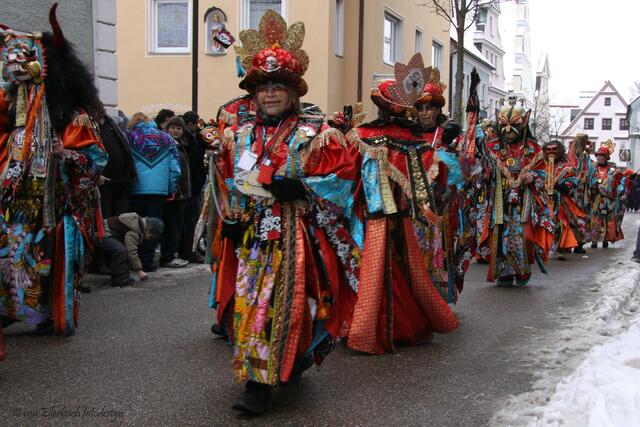 Mongolische Tsam-Dancer - die Burgauer Bimmerl