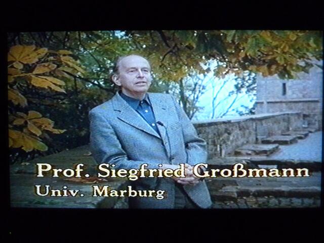 Siegfried Großmann in einem NDR-Beitrag 1988 zur Chaosforschung. a&s-SS-Bild.