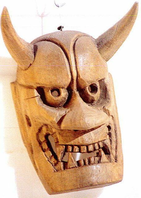 Die wütende Ehefrau - Hannya-eine Rollenmaske des Nohtheaters aus Japan