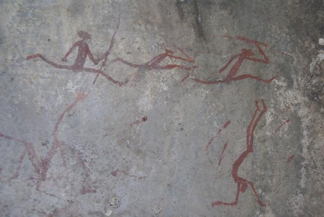 Felszeichnungen, Jäger beim Laufen