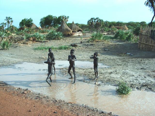 Im Wasser kann man am Besten spielen