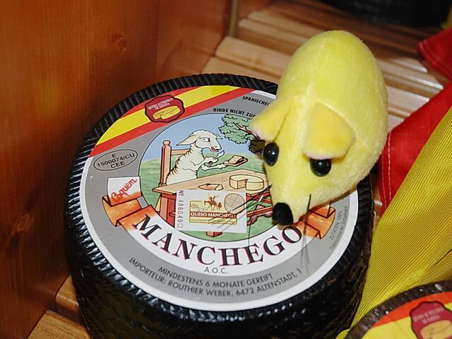 Eigentlich ist mir dieser Käse aus Spanien ein wenig hart ...