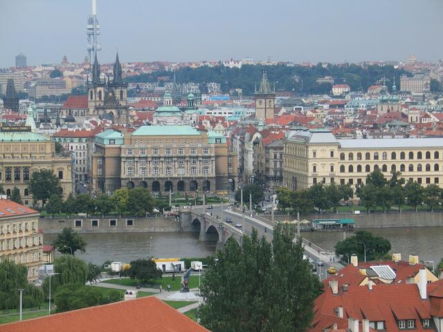 Blick auf die Moldau vom Hradschin