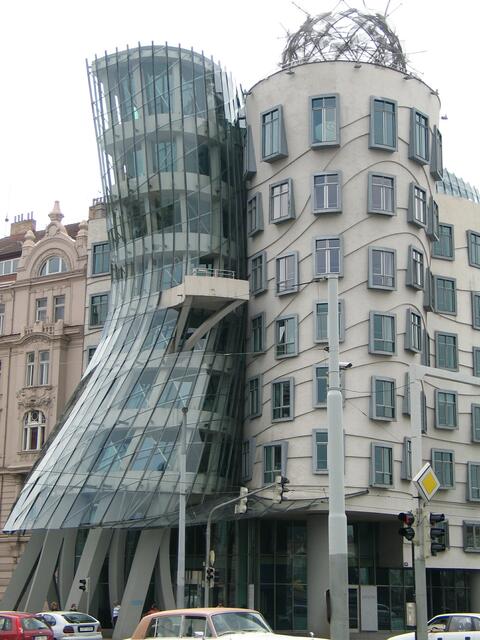 Das tanzende Haus