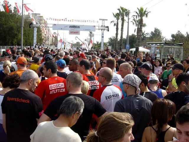 Das Starterfeld 21-Kilometer-Lauf