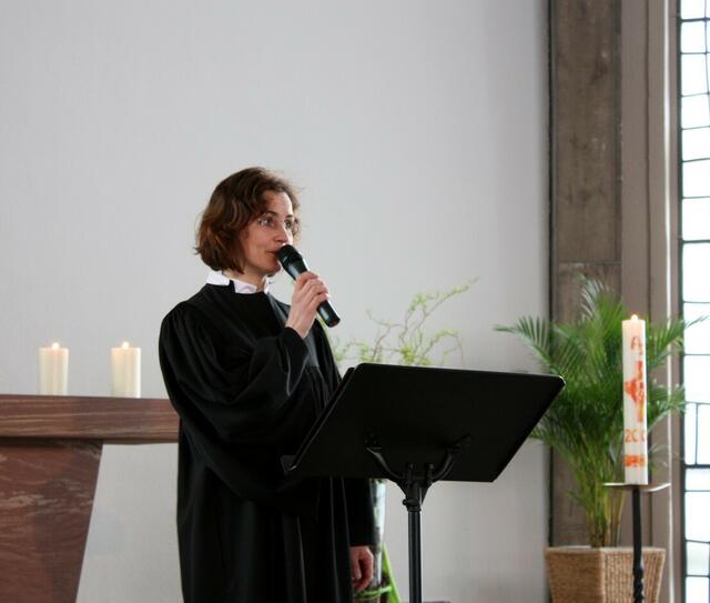Pfarrerin Stefanie Busch