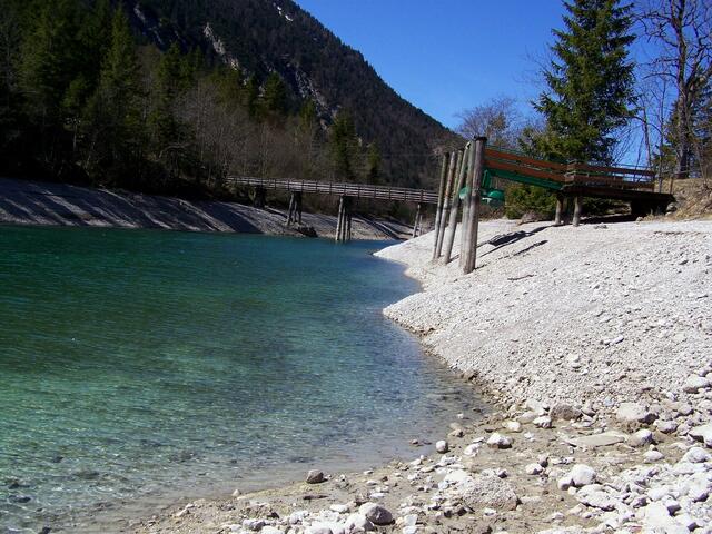 wo es hinaus fließt in der Arch Bach