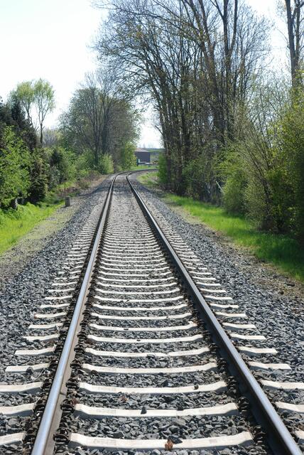 bahngleise vom hafen zu den hüttenwerken
