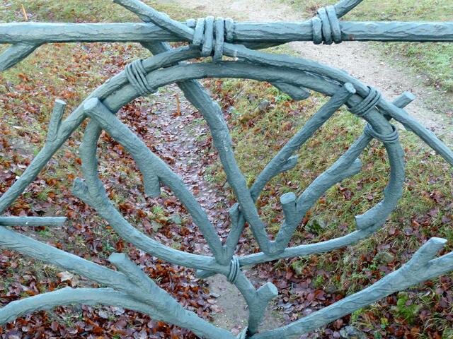 Detail der Astbrücke, das "W" wie Wilhelm I.