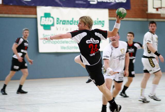 Hendrik Edeler zeigte ein starkes Spiel am Kreis