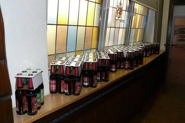 Die neuen Biersorten als kleine Gastgeschenke... Dankeschön dafür!!!