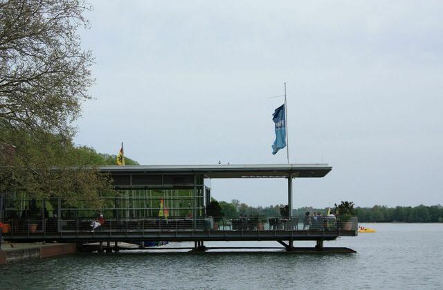 Am ersten Anlegestopp - Pier 51