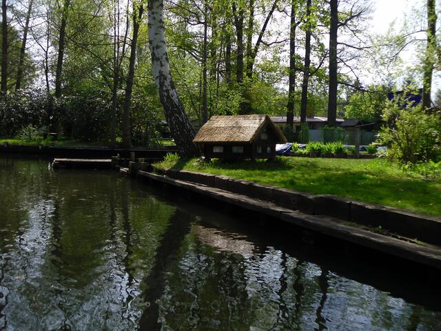 . . .Idylle