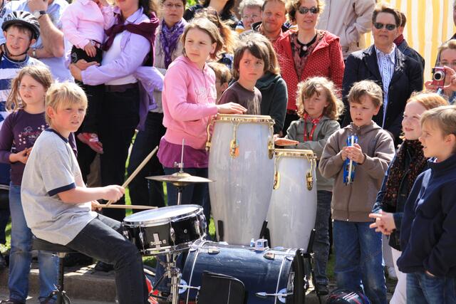 Begleitung durch die Schülerband