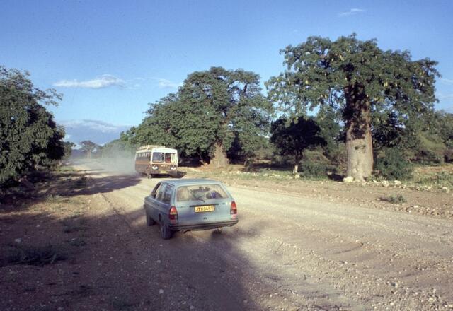 Auf abenteuerlichen Straßen unterwegs im sagenumwobenen Land der Venda (nahe Grenze Zimbabwe)