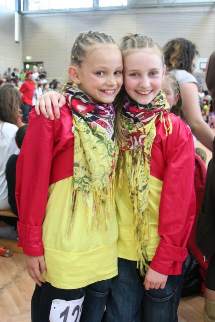 1.Platz für Veronika und Melissa Kinder Duo