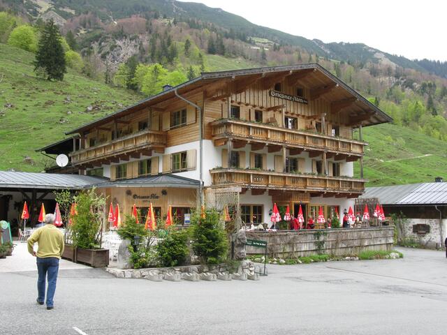 Auf dem Heimweg noch die Griesner Alm zum Kaffee trinken besucht.