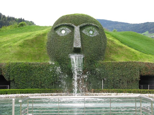 Eingang zu den Kristallwelten Swarovski