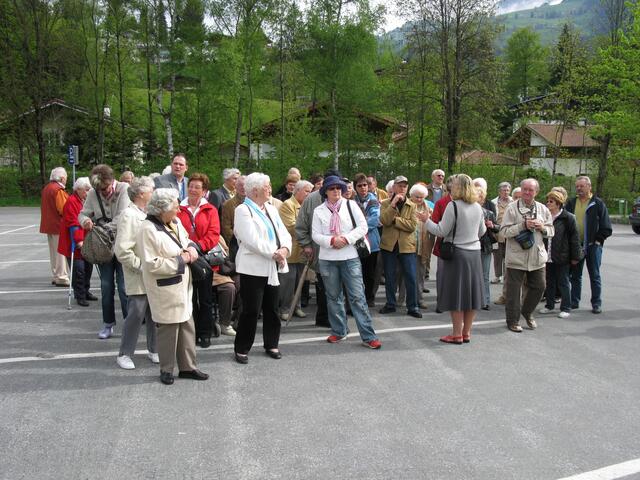 Unsere Fremdenführerin, die uns Kitzbühel vorzüglich erklärt hat.
