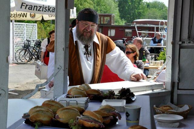 ... Fischbrötchen, das richtige für einen Piraten