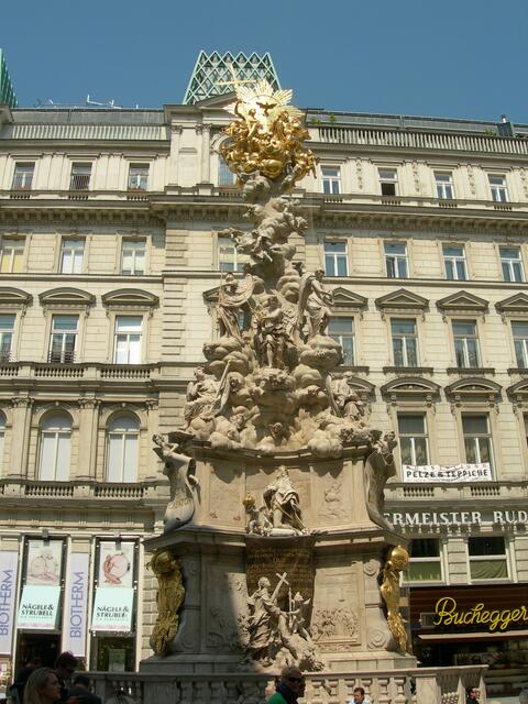Die Pestsäule erinnert an die letzte große Epidemie im Jahr 1679