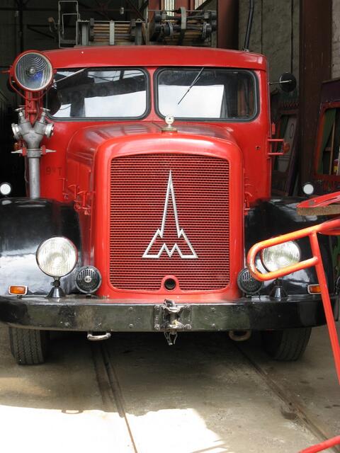 Altes Feuerwehrauto