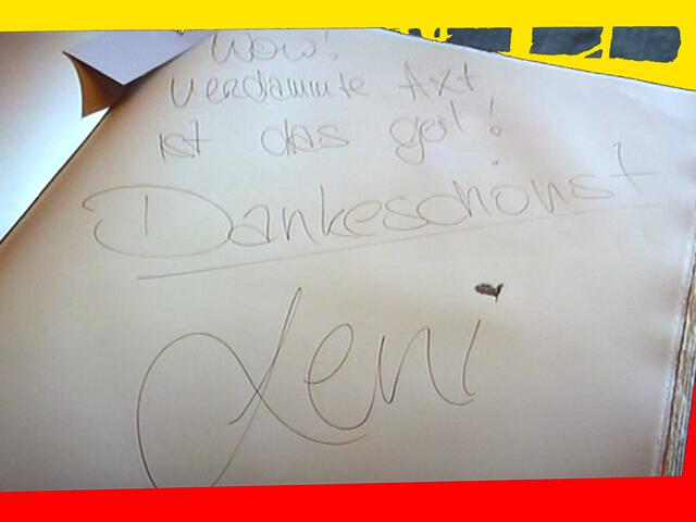 LENA, die mit "LENI" unterschreibt; Text im Goldenen Buch Hannovers. a&s-Bild.