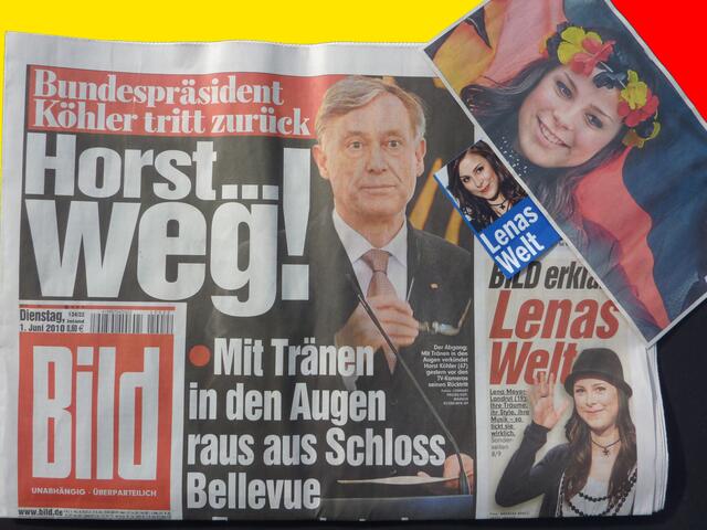 HORST ... weg! / LENAs Welt ... titelt "Bild" - mit jeweils 2 Sonderseiten; 1/6.10:  Unter "Mädchen für alle" schreibt der "stern" (Nr. 21, S. 144): "Lena selbst weigert sich, mir dem Boulevardblatt zusammenzuarbeiten. Sie gibt 'Bild' keine Interviews.