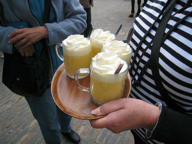 Neuwerker Eiergrog