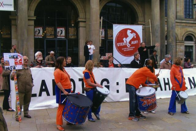 Trommlerinnen der Samba-Band