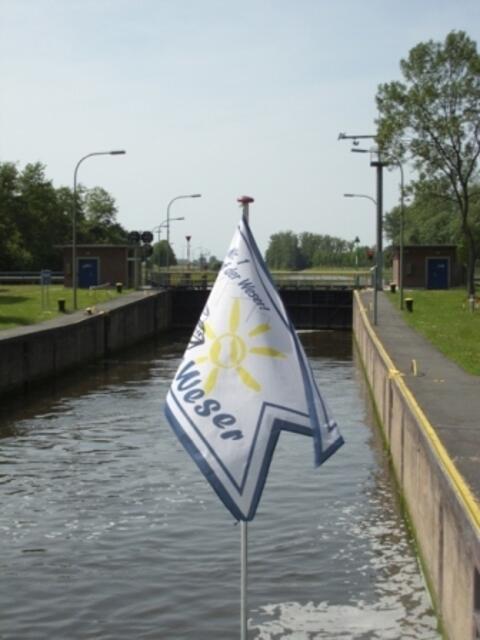 In der Schleuse Landesbergen
