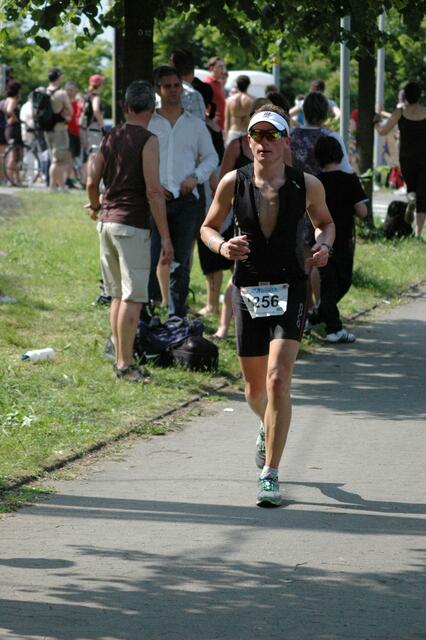 Ronny muss noch gut 10 km bis zum Ziel laufen.