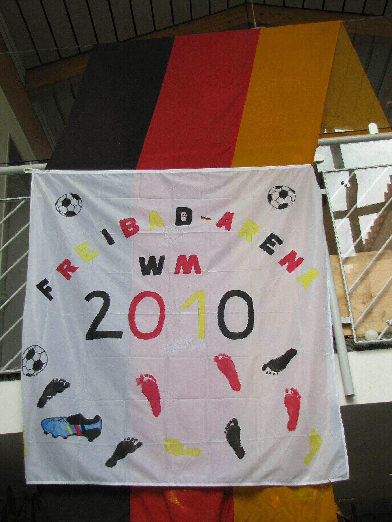 Freibad Kindergarten in Burgdorf im WM Fieber - Burgdorf