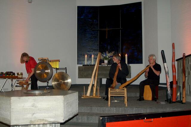 Balanda Didgeridoo Performance